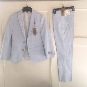 NWT Boys sz 10 Blue Suit Dillard’s Class Club Gold Label